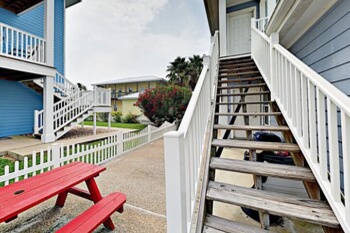 Terrace/Patio 76 of 78