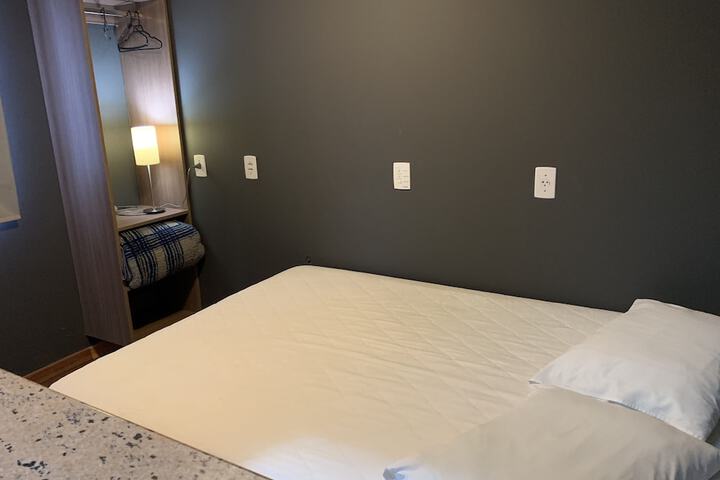 Room 92 of 128