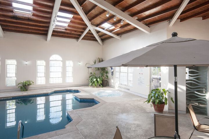 Hotel with Pool