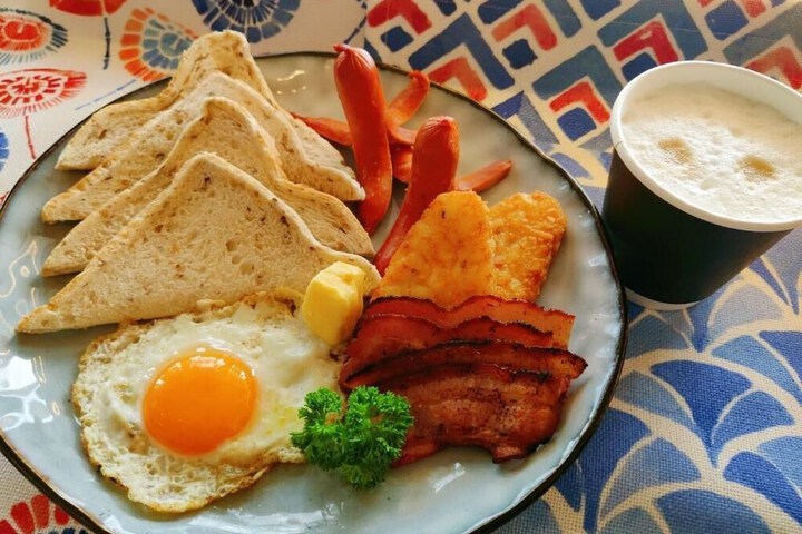 Breakfast/Coffee Service 43 of 47