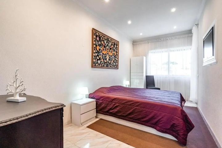 Room 6 of 23