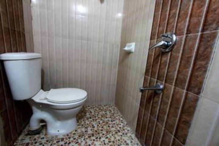 Room 2 of 15