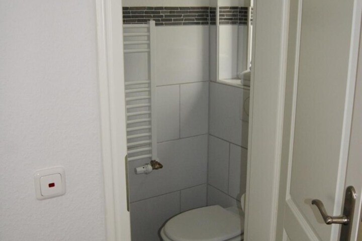 Room 29 of 49