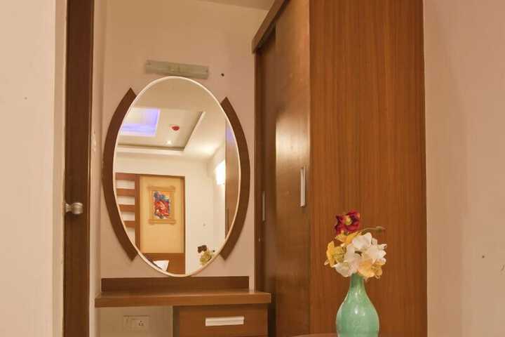 Room 37 of 74