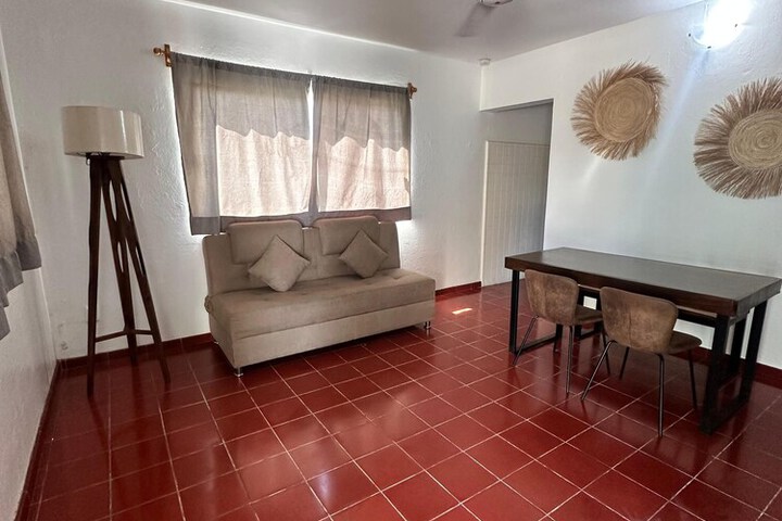 Room 16 of 26