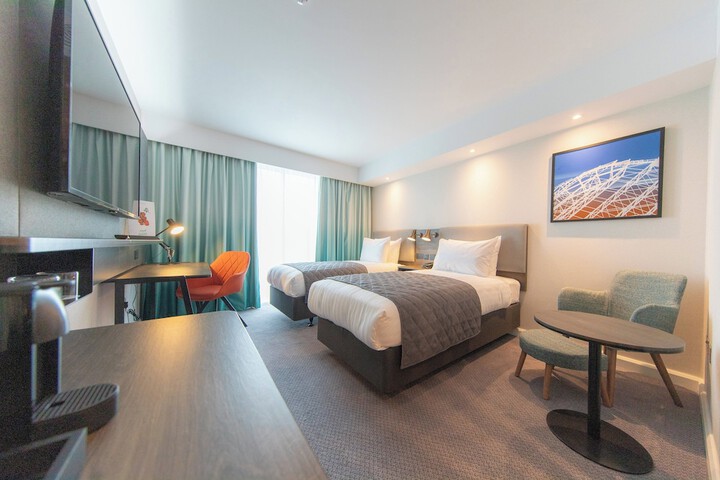 Room 26 of 120