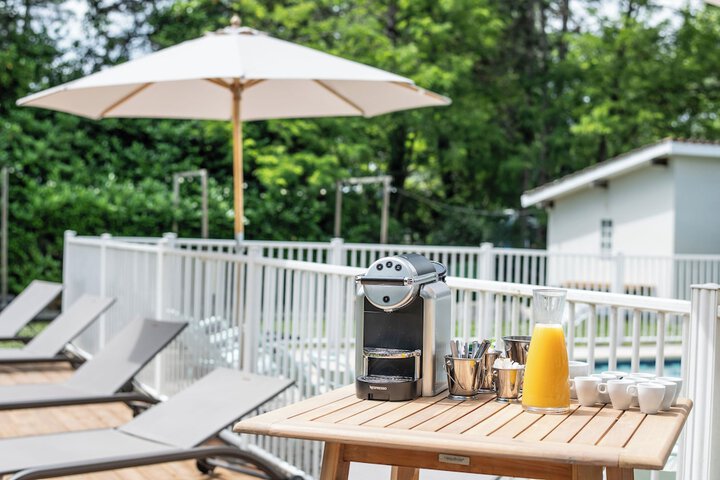 Sundeck 207 of 223