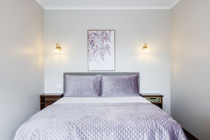 Room 8 of 38
