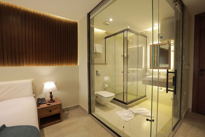 Room 86 of 126
