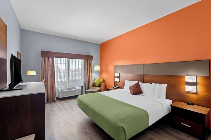 Room 5 of 31