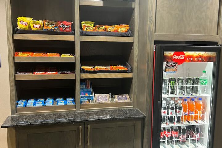 Snack bar
