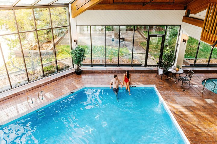 Hotel with Pool