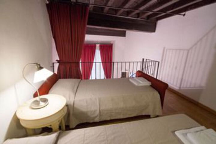 Room 19 of 41