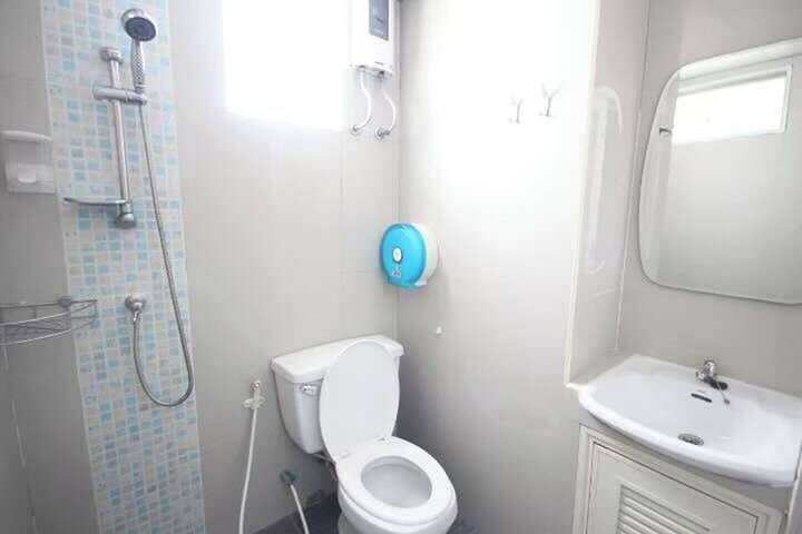 Room 18 of 24
