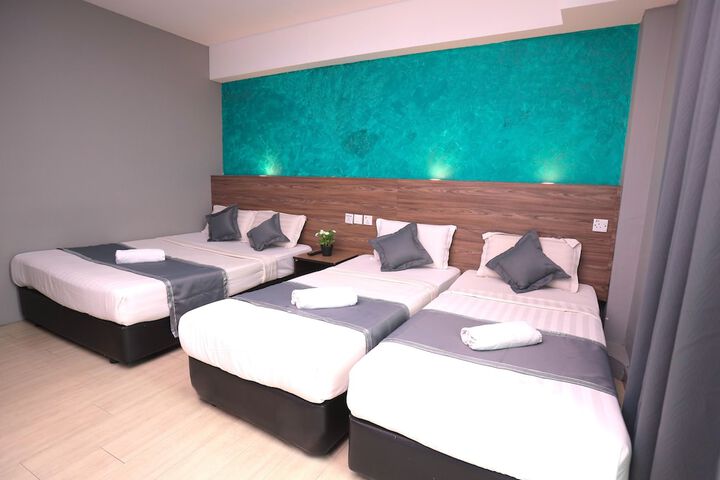 Room 21 of 46