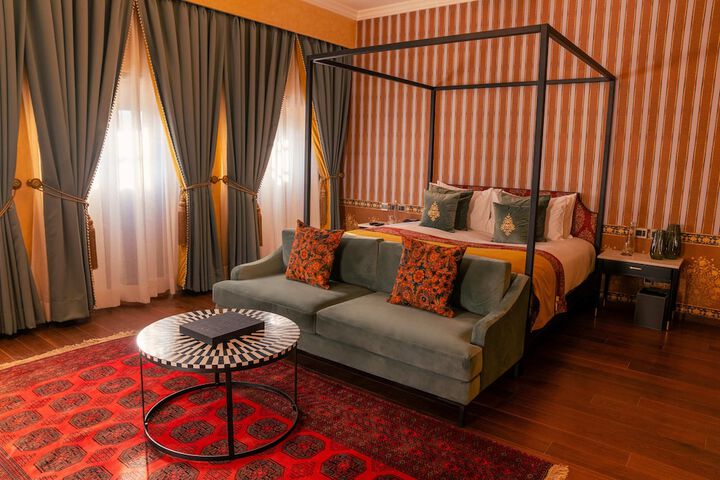 Room 10 of 56