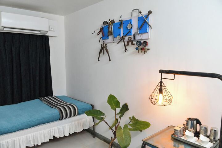 Room 7 of 41