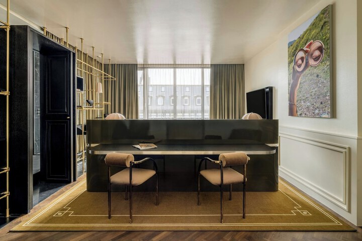 Room 41 of 71
