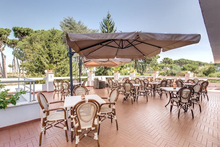 Terrace/Patio 70 of 76