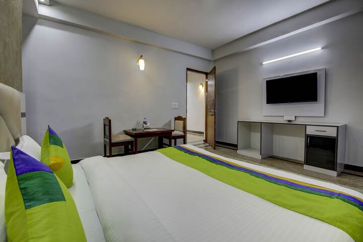 Room 18 of 46
