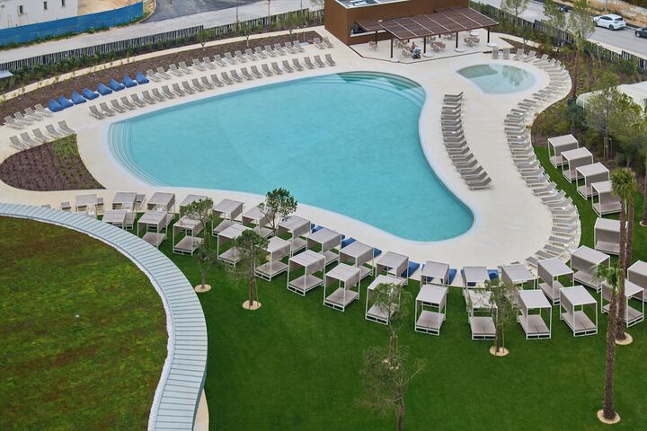Hotel 60 of 63