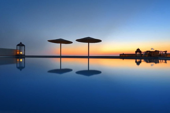 Pool 71 of 120