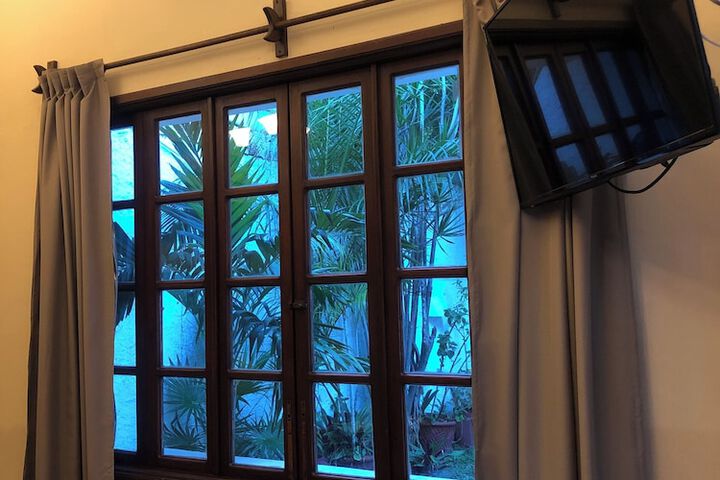 Room 41 of 170