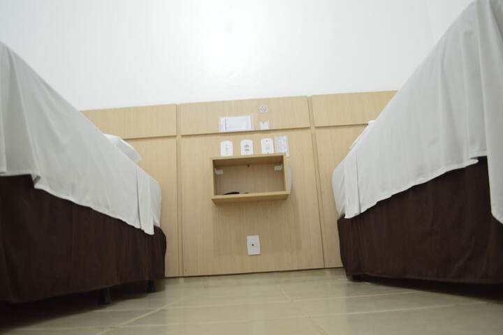 Room 21 of 57