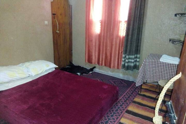 Room 4 of 4