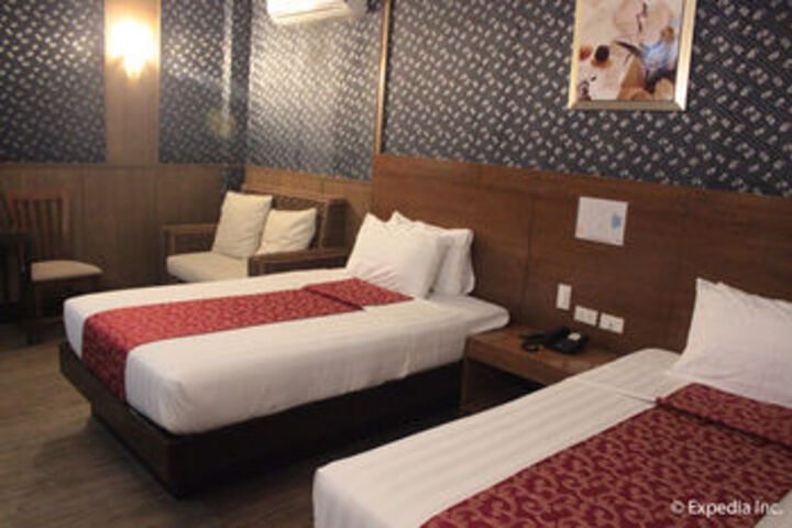 Room 44 of 82