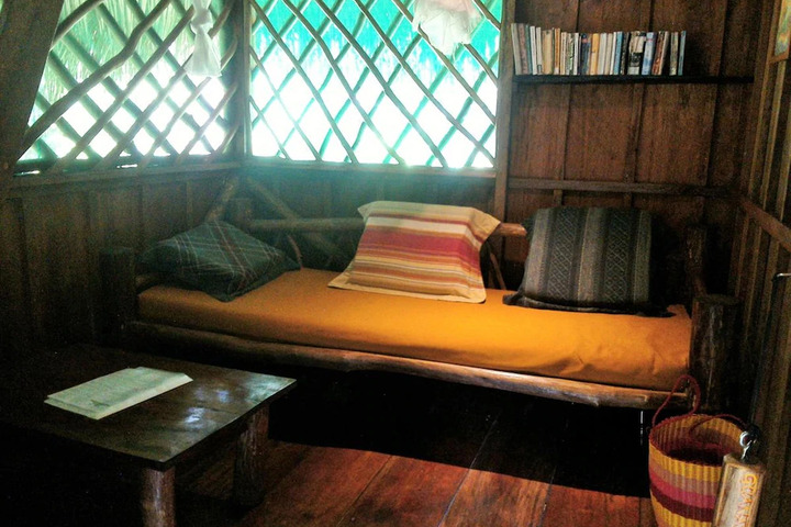 Room 3 of 7