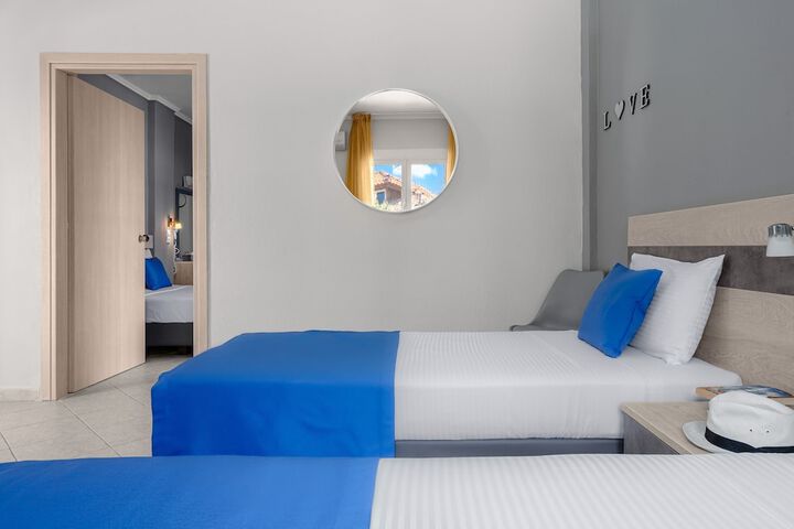 Room 16 of 61