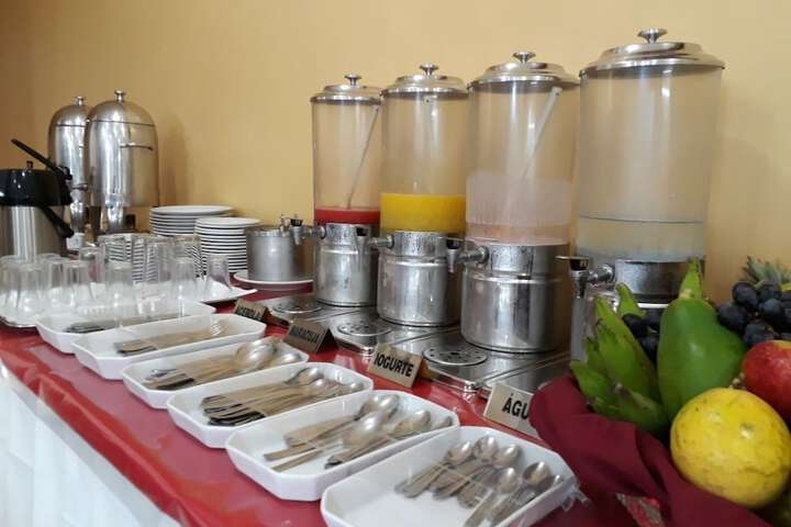 Breakfast/Coffee Service 10 of 17