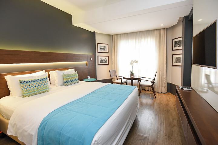 Room 14 of 64