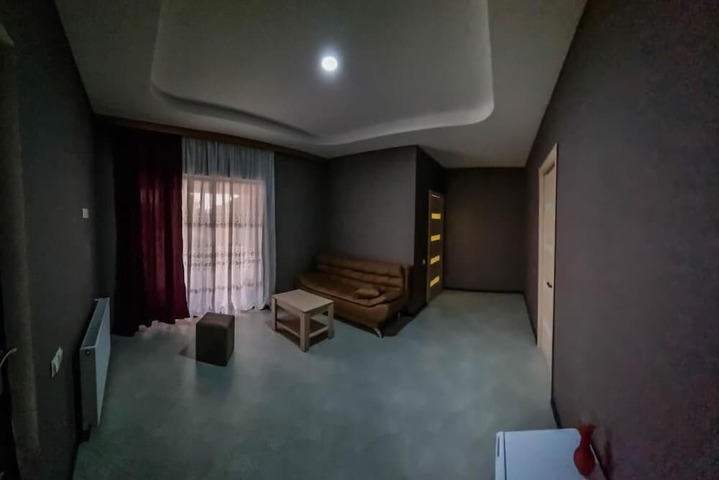 Room 5 of 23