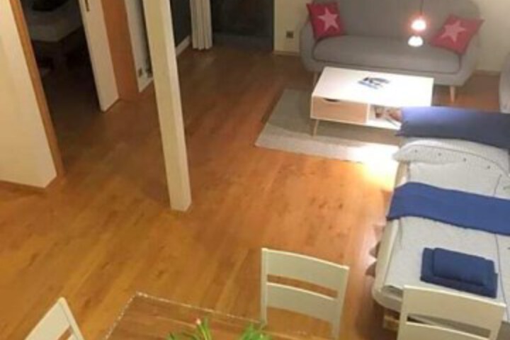 Room 21 of 21