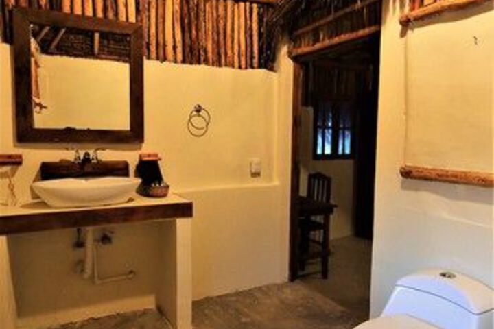 Room 4 of 34