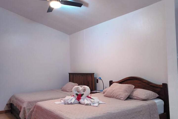 Room 8 of 78