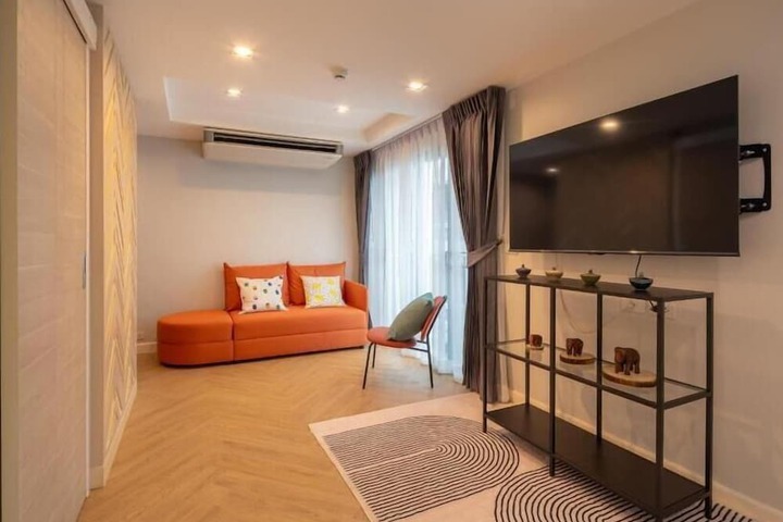 Room 15 of 35