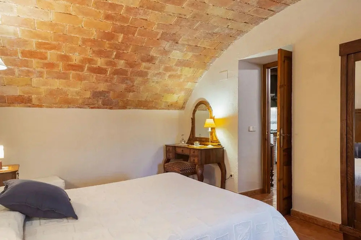 Pleasant Holiday Home in Gerona With Swimming Pool