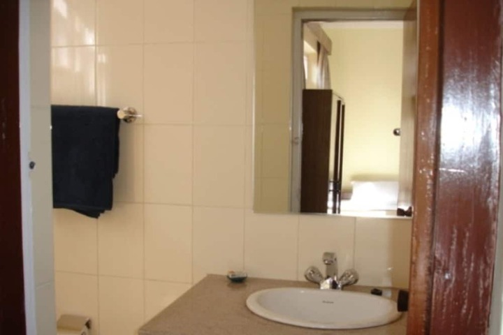 Room 26 of 43