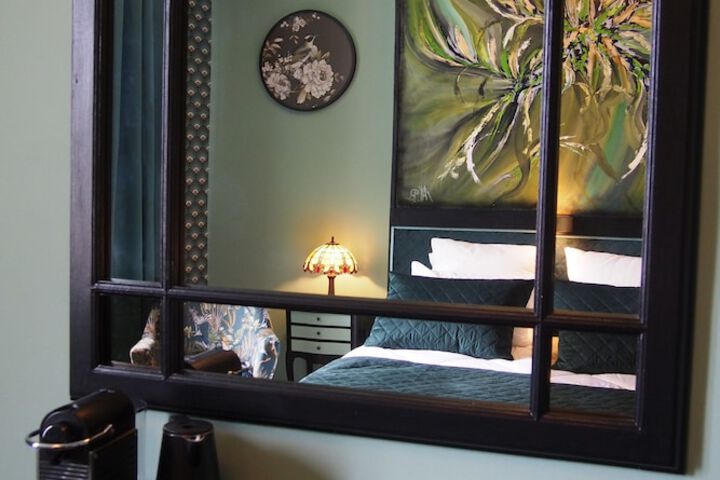 Room 25 of 57