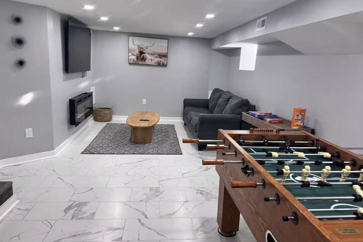 Room 16 of 23