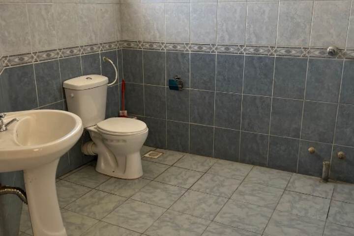 Room 16 of 17