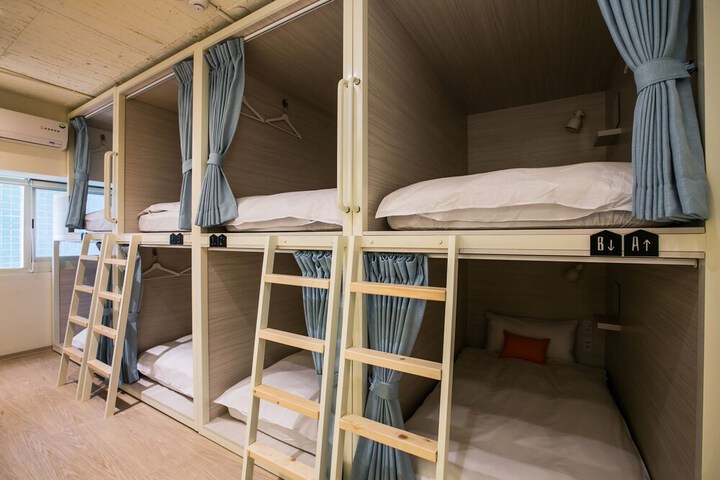 Room 29 of 60