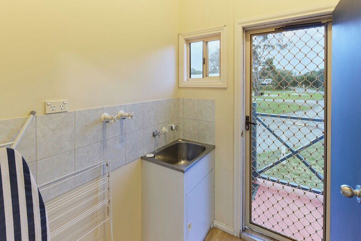 Clean Restrooms