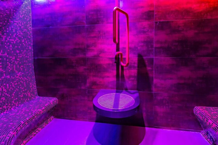 Spa 41 of 67