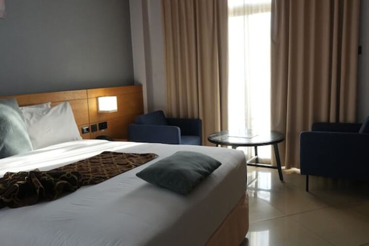 Room 58 of 173