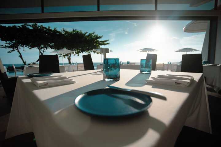 Dining 119 of 208