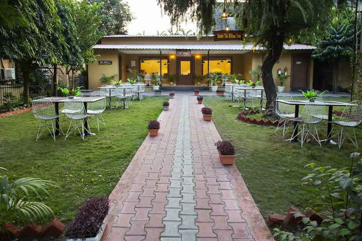 Hotel Exterior 23 of 23